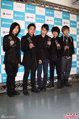 组图：数位音乐风云榜举行 陈奕迅五月天等热唱