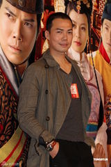 组图：陈山聪缺席新剧宣传 谢天华嘲其恋爱大过天