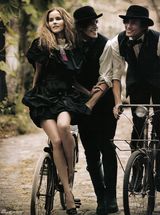 高清组图：伊莎贝尔-卢卡斯登《Vogue》秀优雅