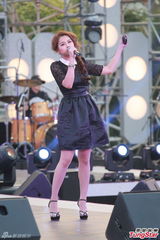 组图：王菀之参赛没想过拉票 肠胃不适急如厕