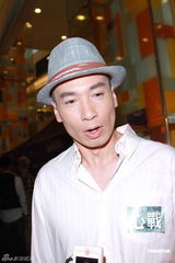 组图：邵美琪赞《心战》不血腥