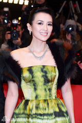 高清组图：章子怡盎然春装再现柏林