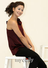 幻灯图集：日本女星秋叶理惠首尔举行写真集发布会