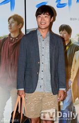 组图：韩片《善姬》试映会 孙丹菲李熙俊捧场