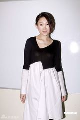 钟欣桐穿红色紧身裤[4\/18]高清图:容祖儿等录节