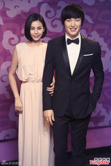 高清图：李敏镐蜡像进驻香港 与本人形象差别大