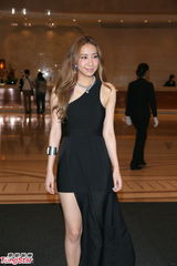 组图：叶佩雯郭伟亮浪漫大婚 陈奕迅喜当兄弟团