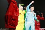 组图：big4开演唱会发红封包 互曝成员糗事