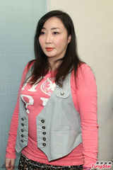 组图：萧敬腾女粉丝开记者会否认骚扰偶像