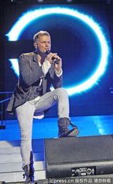 组图：西城男孩英国告别巡演 深情放歌魅力不减