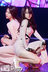 组图：李玟雨佳仁亮相MCD GirlsDay获第一