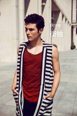 明星爱街拍：凤小岳 混血美男的时尚范儿