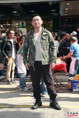 组图：余文乐拒为新片露臀 杜汶泽预告肉搏裸女