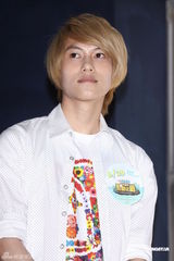 组图：JPM携机器猫做公益 第二张大碟筹备中