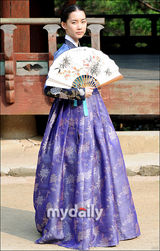 组图：俞承浩新剧《武士》公开拍摄 众主演古装亮相