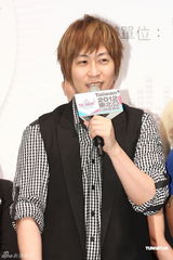 组图：五月天将赴日韩音乐节 称想体验女仆店