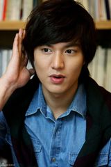 高清组图：韩版“道明寺”李民浩独家做客新浪韩娱