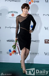 组图：釜山国际电影节众星云集 篮毯璀璨耀眼