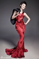 幻灯图：袁莉最新写真 展现火焰般艳丽性感之美