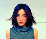 组图：王菲离婚后现身 过往奇装异服造型盘点