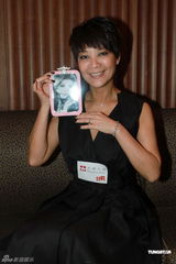 组图：卢觅雪称梁洛施暂不复出 林欣彤否认正拍拖