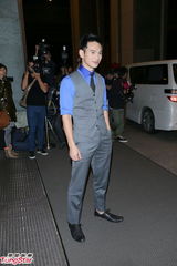 组图：叶佩雯郭伟亮浪漫大婚 陈奕迅喜当兄弟团