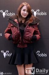 组图：金惠秀2AM任瑟雍等出席时尚活动