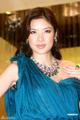 幻灯图集：乐基儿走秀性感妩媚 称婚姻生活甜蜜