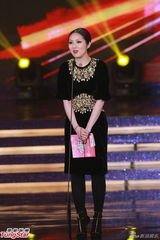 组图：杨怡凭《名媛望族》获最佳女主角