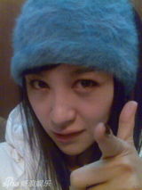 幻灯图：李菲儿自拍照曝光 “宅男杀手”笑容甜美