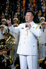 高清组图：2012军民迎新春文艺晚会华丽上演