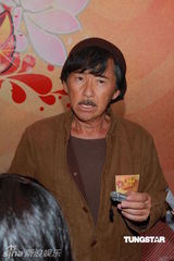 组图：郭书瑶井柏然牵手献唱亚视 张敬轩盼解封