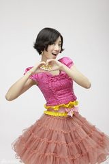 高清组图：桂纶镁代言手机 百变形象成就人气小天后  