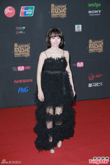 高清：EXO少时BB等亮相MAMA红毯 郭富城助阵