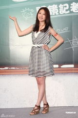 组图：《恶男日记》开拍怀秋赞杨谨华眼睛美