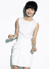 幻灯图：王珞丹新封面写真 时而妩媚时而帅气