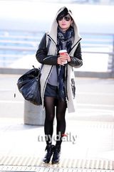 组图：《IRIS2》赴匈牙利取景 李多海等亮相机场