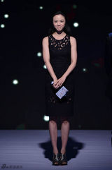 组图：《黄金时代》定档十月一日 发定档海报