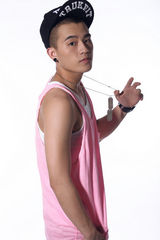 组图：快乐男声10强选手单人写真照合集