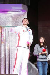 高清图集：新浪网络盛典 郭晶晶张琳喜获殊荣 