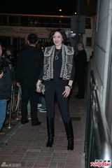 组图：刘嘉玲关之琳斗艳 周慧敏黎姿低调