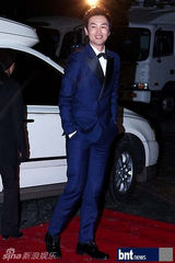 组图：金载沅孙丹菲等盛装亮相MBC演技大奖红毯