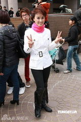 幻灯图：《毕打自己人》中环拍外景 将增拍内景剧