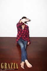 组图：洪真京重新诠释《星星》造型展大牌范儿