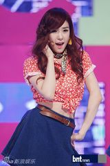 组图：少女时代《MCD》热唱新辑收录曲