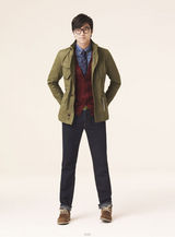 组图：韩星孔侑李敏贞携手代言 秋冬广告扮情侣