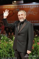 高清图：《激情》首映礼 克里斯蒂安娜优雅扮女神