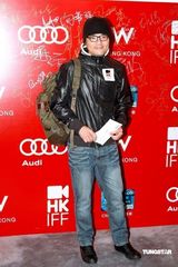 幻灯图：《分手说爱你》香港首映 房祖名薛凯琪同台