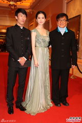 组图：澳门电影节葛优成龙相逢 彭丹熊黛林斗艳