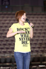 组图：任贤齐跳小薇版nobody 自夸舞技堪比杰克逊